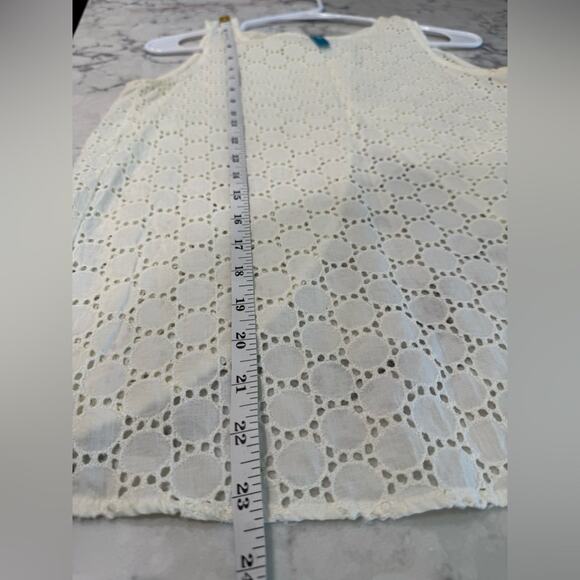 Cream‎ Ivory Eyelet Lace Open Back Sleeveless Top- Small - Picture 7 of 7